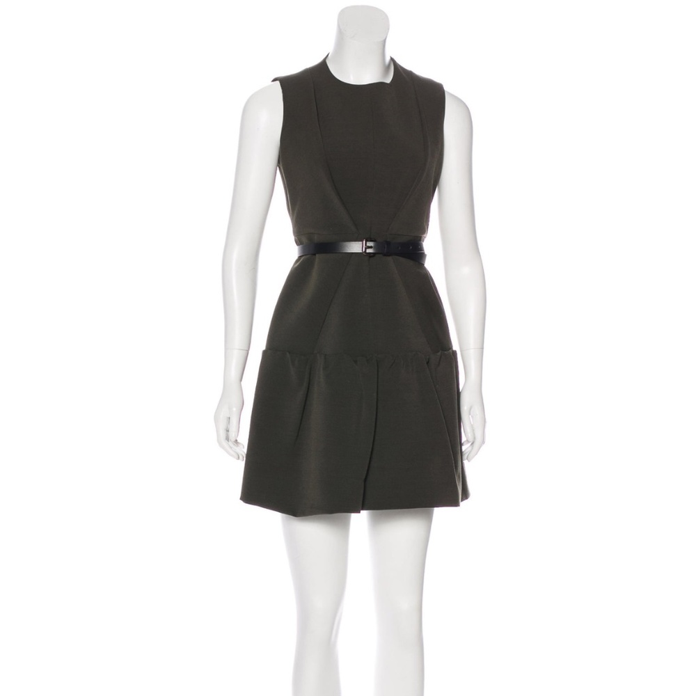 ❌sold❌SPORTMAX Sleeveless Mini Dress